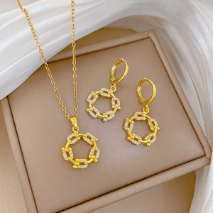 Interlocking Circle Pendant Necklace Earrings Copper Cubic Zirconia Jewelry Stainless Steel Chain Luxury Elegant Women Gift