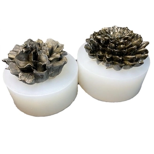 DIY silicone molds set for creating detailed 3D crystal epoxy flower decorations