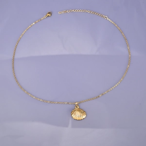 Summer beach style 18K gold plated stainless steel necklace with seashell pendant design