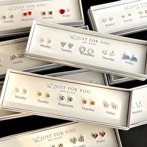 Five-pair earring set with heart, pearl and zircon designs in a weekly gift box