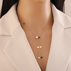 Elegante vergoldete Edelstahl Y-Halskette mit bunten Herzanhängern für Damen