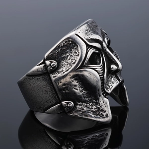 Retro stainless steel Spartan helmet mask ring for men with vintage oxidized silver finish