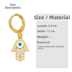 Détails de taille des boucles d'oreilles Main de Fatma et Œil maléfique, 2.9 cm