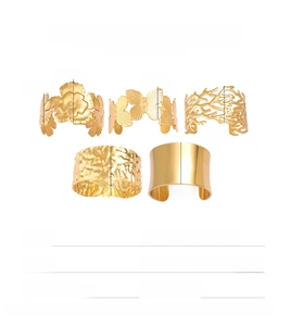 Detailed sizing chart showing height and width for gold hollow stainless steel bracelets
