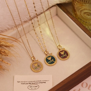 Vintage Rose Pendant Necklace Stainless Steel Clavicle Chain Enamel Artificial Pearl French Retro Flower Jewelry For Women