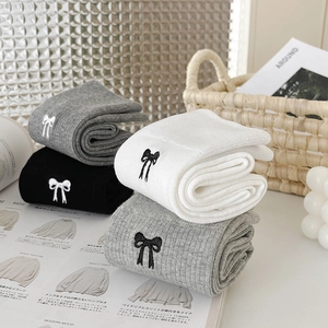 Japanese style ribbed cotton knee high socks with embroidered bow details in four colors