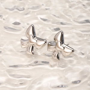Minimalist silver bow knot earrings in 14K vacuum plated stainless steel for women