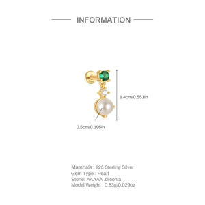 Detailed size chart of 925 silver gold-plated pearl earring with green gemstone