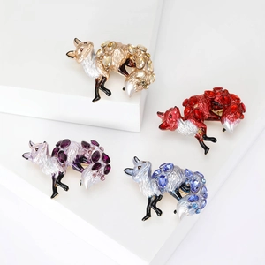 Fashion Alloy Fox Brooch For Women Korean Style Rhinestone Inlaid Enamel Animal Corsage Collar Pin Jewelry Accessories