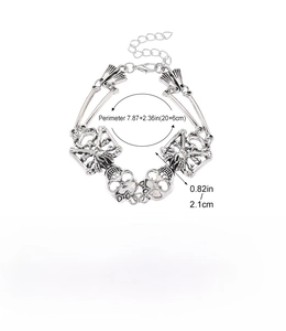 Dettaglio del braccialetto teschio retrò argento con lunghezza 20cm e peso di 18,9g