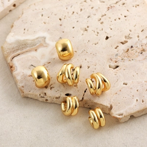Chunky Gold Earrings 18K Gold Plated Geometric Minimalist Heart And Ball Studs With Stainless Steel Earring Post