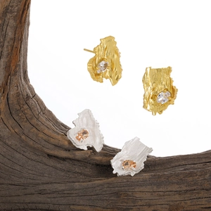 Asymmetric S925 silver earrings with irregular bark texture and oval zircon stones