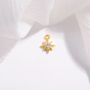 Gold S925 sterling silver eight-pointed star pendant with sparkling cubic zirconia