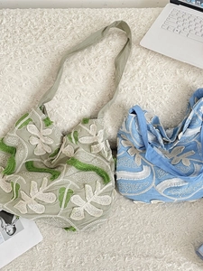 Borsa Tote In Tela Con Ricamo Floreale Grande Capacità Borsa A Tracolla Con Nappe In Pizzo Per Donne Vacanza Spiaggia Casual
