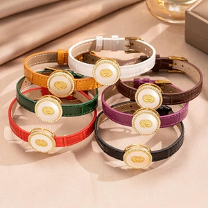 Leather Strap Bracelet Crocodile Pattern Stainless Steel Buckle Mother Of Artificial Pearl Charm Rhinestone Inlay Elegant Jewelry Women