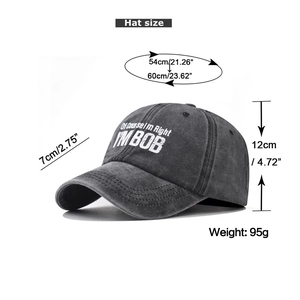 Détail de la casquette de baseball en coton lavé gris avec broderie et dimensions