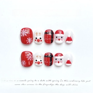 Handmade Red Christmas Elk Short Press On Nails For Women Festive Snowflake Santa Claus Pattern Reusable Nail Patches Jewelry