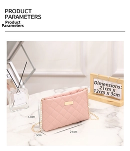 Detailed view of pink quilted PU leather chain bag with dimensions 21x13x3 cm