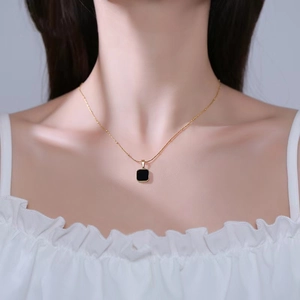 Minimalist square black pendant necklace with gold beaded chain for a stylish women look