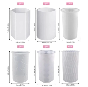 Detailed size specifications for 6 assorted striped and geometric silicone candle molds
