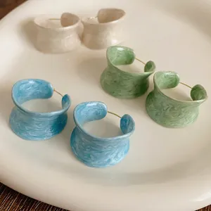 French vintage resin C-shape hoop earring set with marble ink patterns in three colors