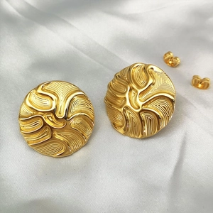 Elegant 18K gold plated stainless steel stud earrings with wavy textured ripple design