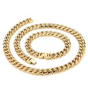 Ensemble collier et bracelet maille cubaine en acier titane doré avec fermoir carré chic