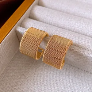 18K Gold Plated Copper C Shape Stud Earrings With Silver Earring Post Textured Winding Geometric Fashion For Women