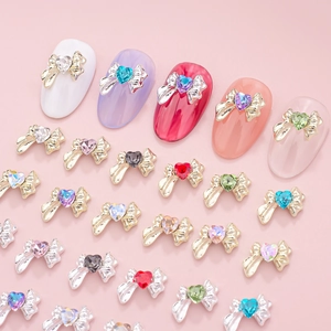 Ciondoli per unghie a fiocco con strass a cuore e lega per nail art fai da te