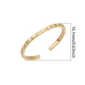 Detailed side view of wave patterned gold toe ring showing 16.1mm inner diameter