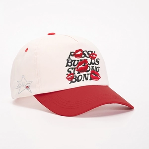 White and red color-block baseball cap with lip embroidery and star details on side