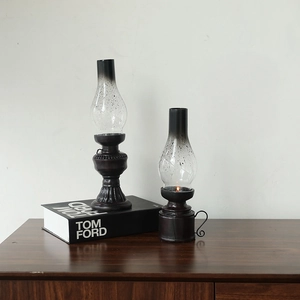 Vintage retro resin kerosene lamp resin model candle holder set for cafe studio decor