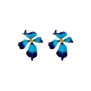 Boucles d'oreilles fleurs avec dégradé bleu, bordure dorée et tiges en argent fin