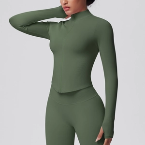 Detail showing the seamless ribbed texture and high elasticity of the zip-up sports jacket