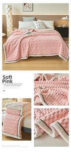 Detail of Tender Pink double-sided velvet blanket with thick 3D bubble texture