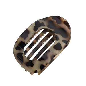 Classic leopard print acetate hair claw clip with cutout design on white background