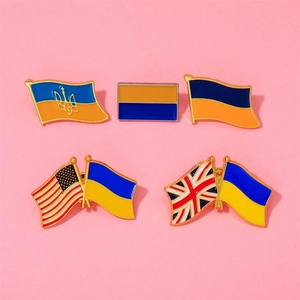 Lot de pins émaillés drapeaux Ukraine USA UK en alliage de zinc bleu et jaune