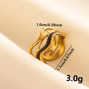 Detail of 304 stainless steel gold ring with black enamel line, weight 3.0g and dimensions