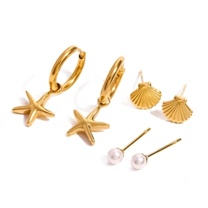 Lot de trois paires de boucles d'oreilles en acier avec étoile de mer et perles