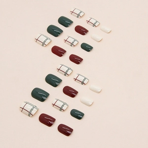 Short vintage plaid press-on nails in burgundy and dark green glossy finish set
