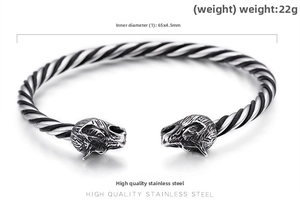 Detail of vintage wolf head steel cable bracelet showing 65x4.5mm inner diameter dimensions