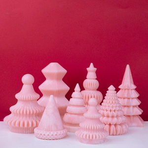 Set di 7 stampi in silicone rosa per alberi di Natale per candele profumate fai-da-te e gesso