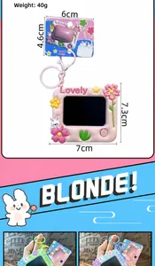 Detail of flower-shaped electronic drawing board keychain with precise dimension markings