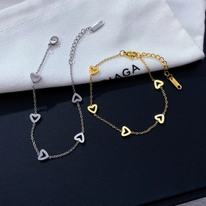 Hollow Heart Charm Bracelet Stainless Steel Adjustable Chain Minimalist Elegant Fashion Hand Jewelry For Women