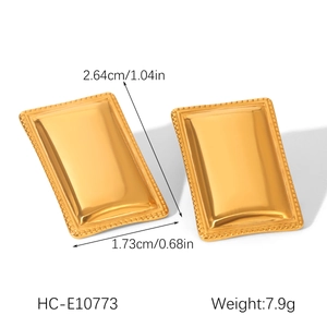Detail view of 18K gold plated rectangular earrings with dimensions and bead trim