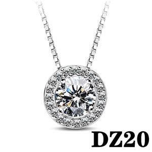 Macro detail of round halo pendant necklace with sparkling 2ct zircon and box chain