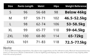Detailed size chart for vintage cargo pants with length, waist, and hip measurements