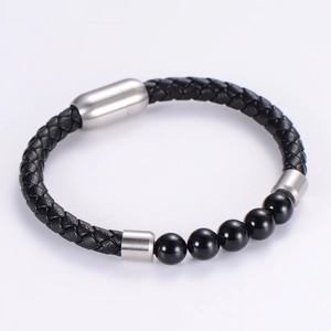 Bracciale in pelle nera intrecciata con perle di agata nera e chiusura magnetica in acciaio