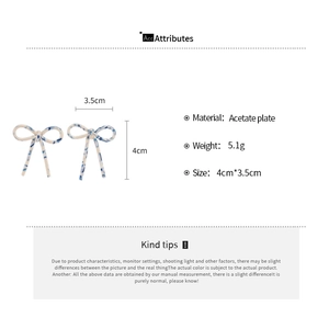 Detailed size and material guide for acetate bow stud earrings in blue and white