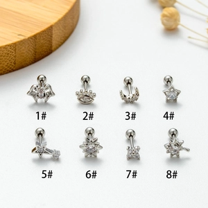 8er-Set silberne Edelstahl-Ohrstecker mit Stern- und Mond-Zirkonia-Designs